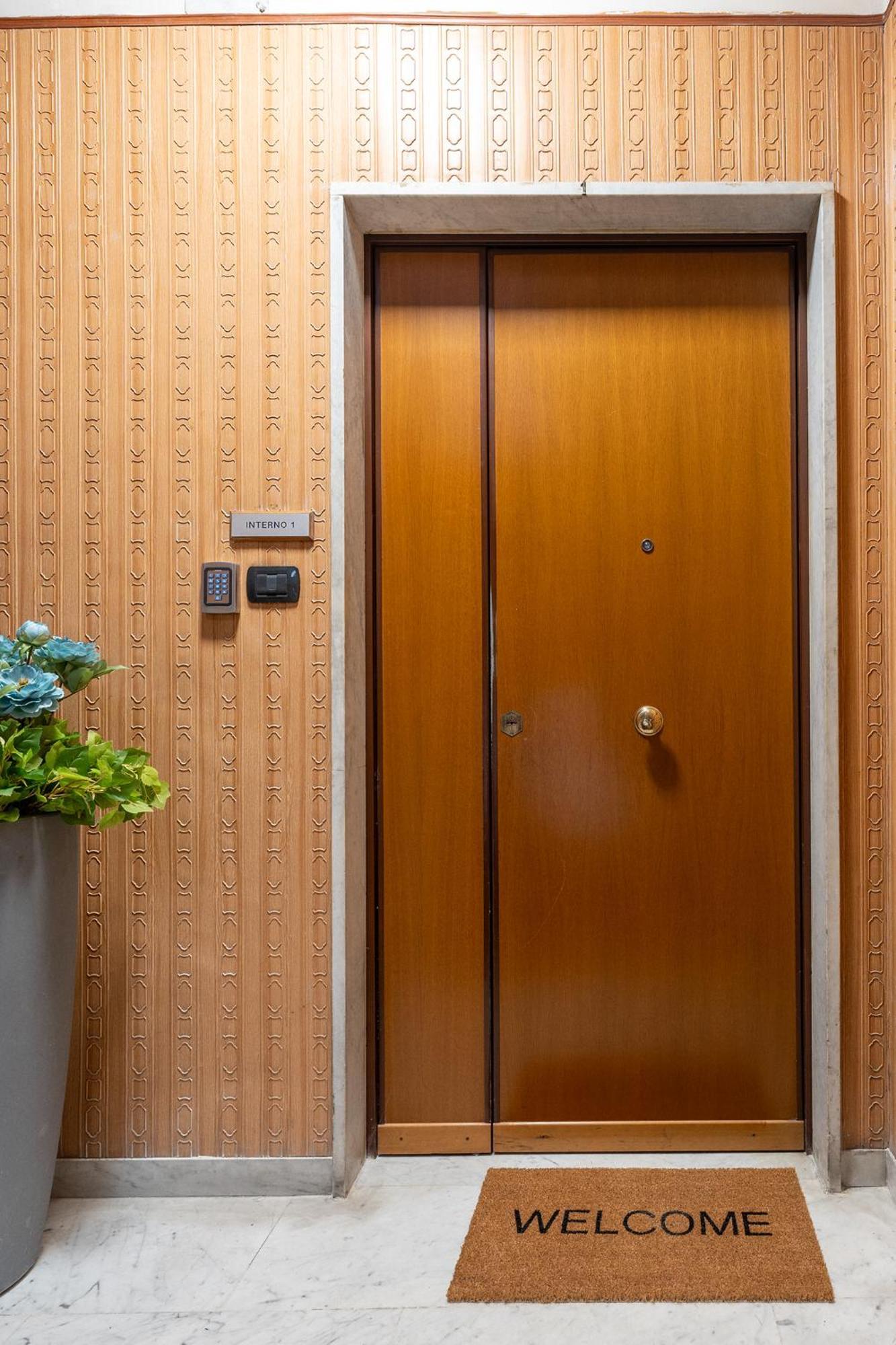 Home Principe Amedeo 184 Bari Eksteriør bilde